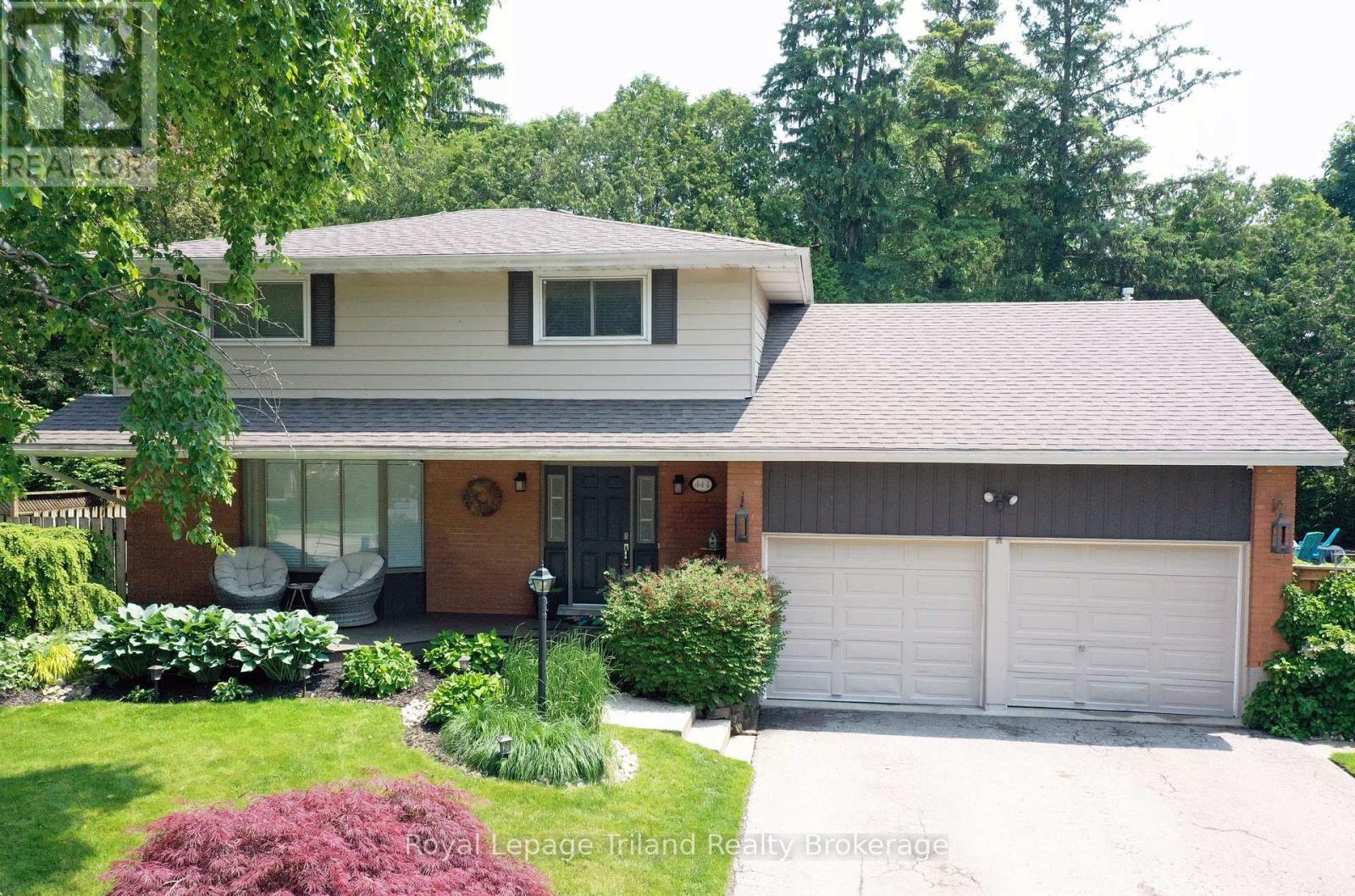444 Lee Avenue, Woodstock, Ontario  N4S 6Y3 - Photo 2 - X12875450
