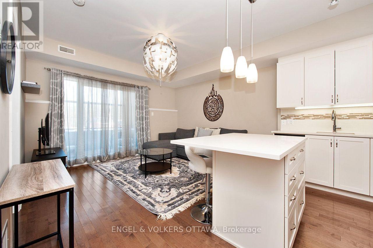 103 - 655 Beauparc Private, Ottawa, Ontario  K1J 0B6 - Photo 2 - X13089396