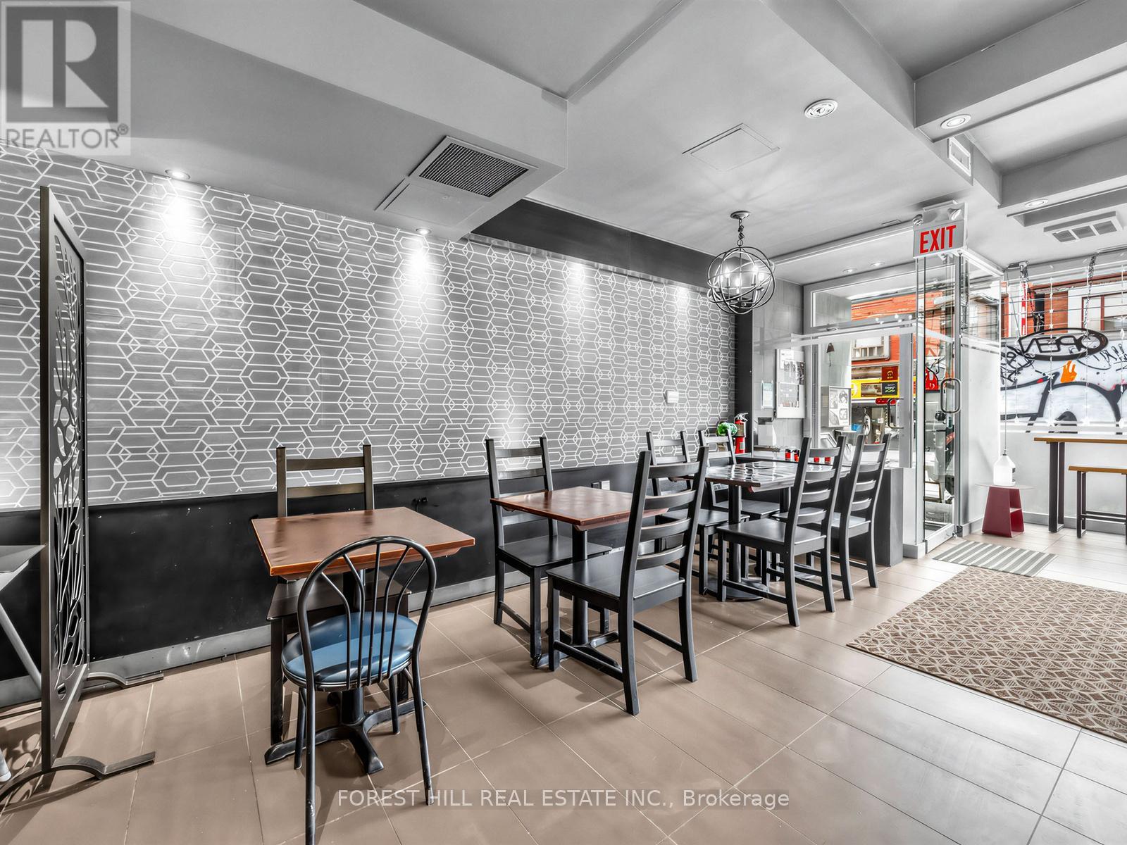 348 Broadview Avenue, Toronto, Ontario  M4M 2H1 - Photo 11 - E12850000