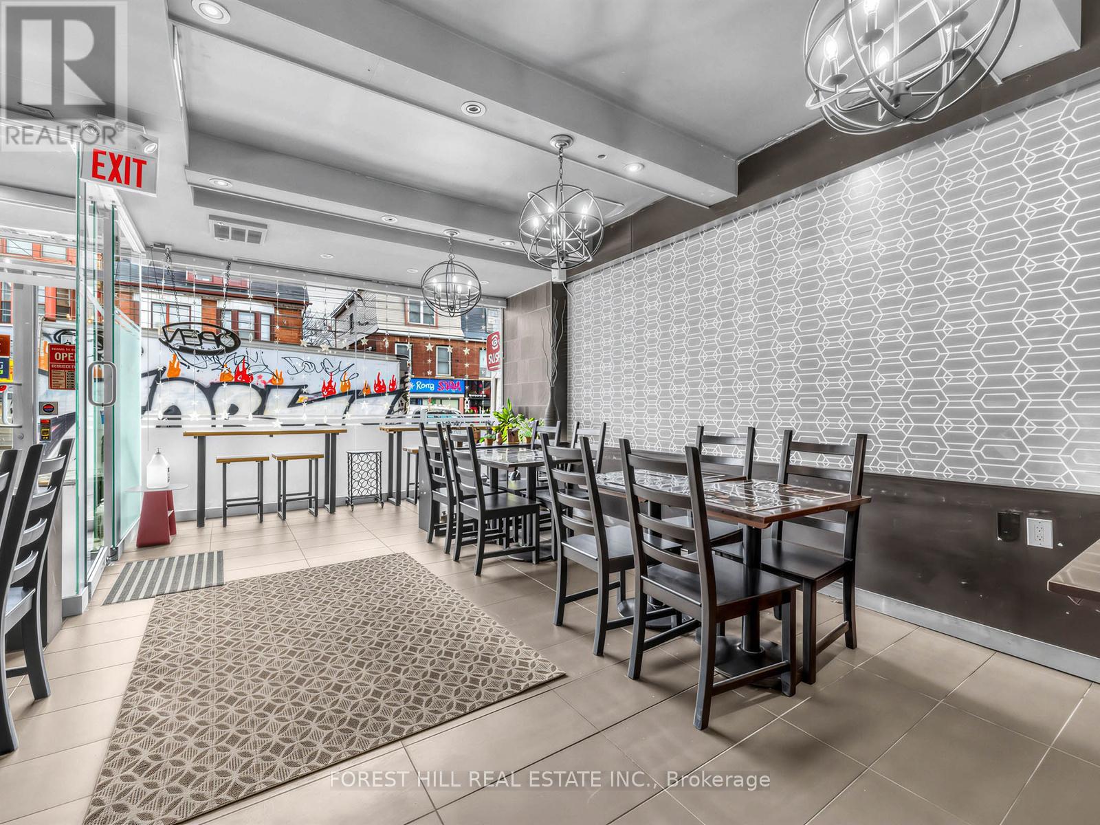 348 Broadview Avenue, Toronto, Ontario  M4M 2H1 - Photo 9 - E12850000