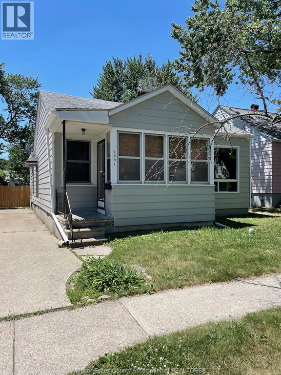 MLS# 26010239: 1841 AUBIN, Windsor, Canada