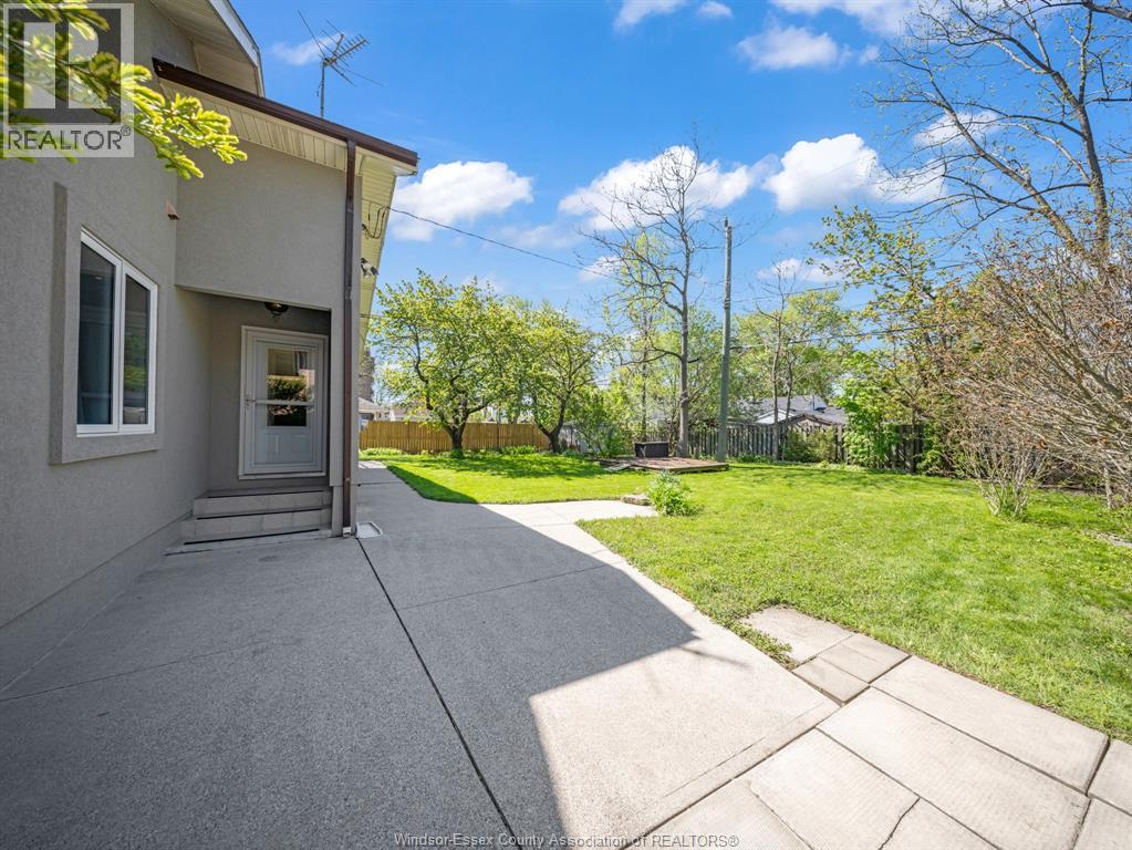 923 Lauzon Road, Windsor, Ontario  N8S 3M4 - Photo 30 - 26010228