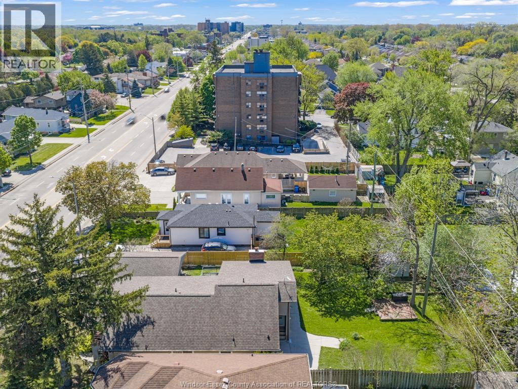 923 Lauzon Road, Windsor, Ontario  N8S 3M4 - Photo 36 - 26010228
