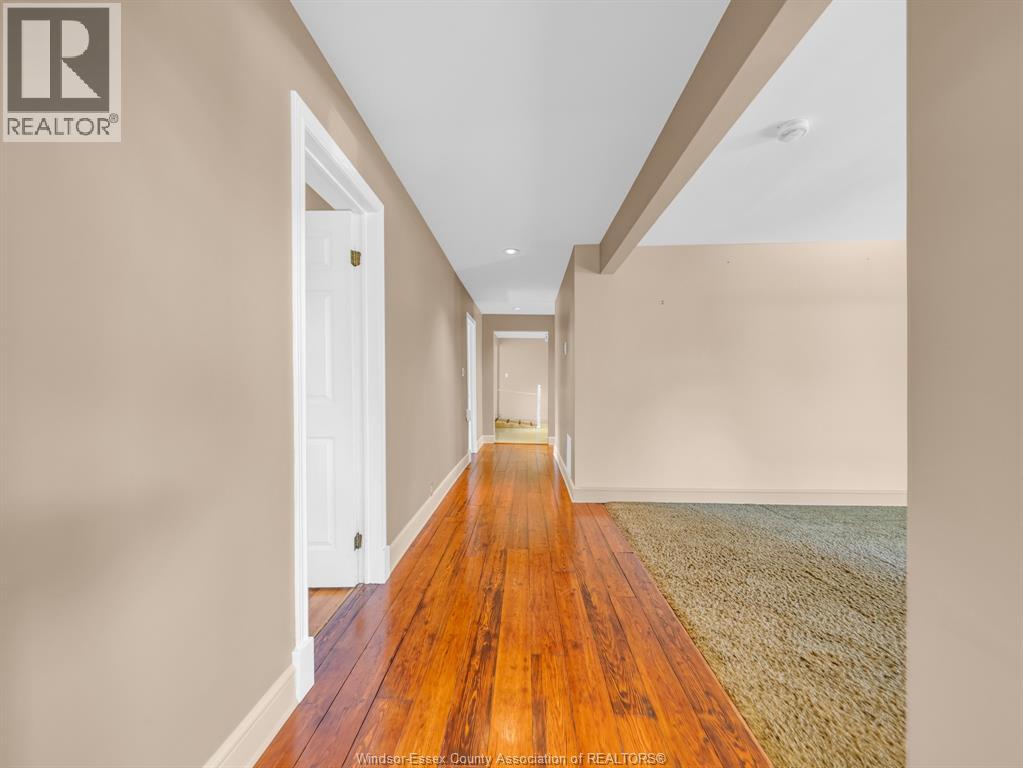 923 Lauzon Road, Windsor, Ontario  N8S 3M4 - Photo 4 - 26010228