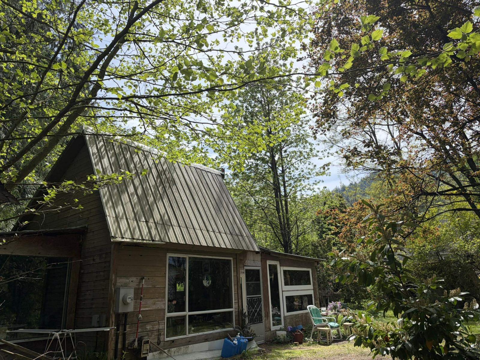 142 Kilby Road, Harrison Mills, Harrison Mills, British Columbia  V0M 1L0 - Photo 1 - R3116450