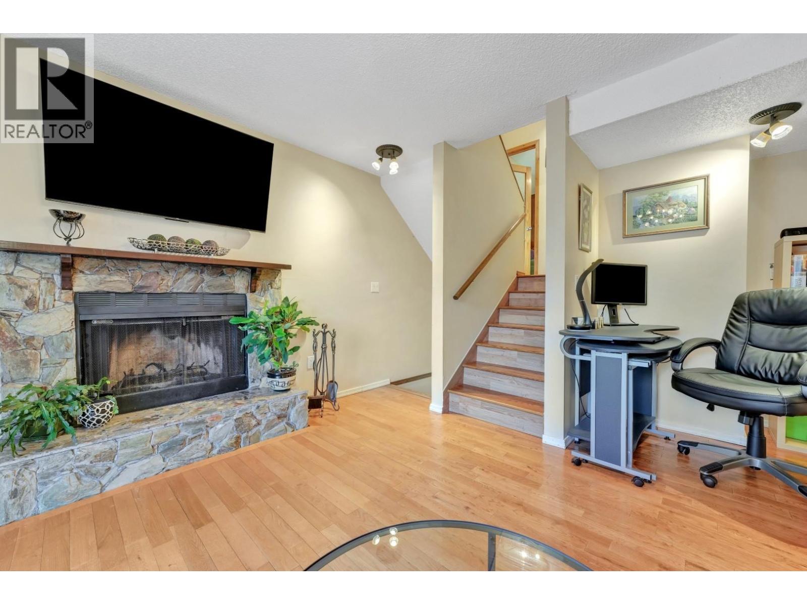 202 Balmoral Place, Port Moody, British Columbia  V3H 4B9 - Photo 17 - R3114705