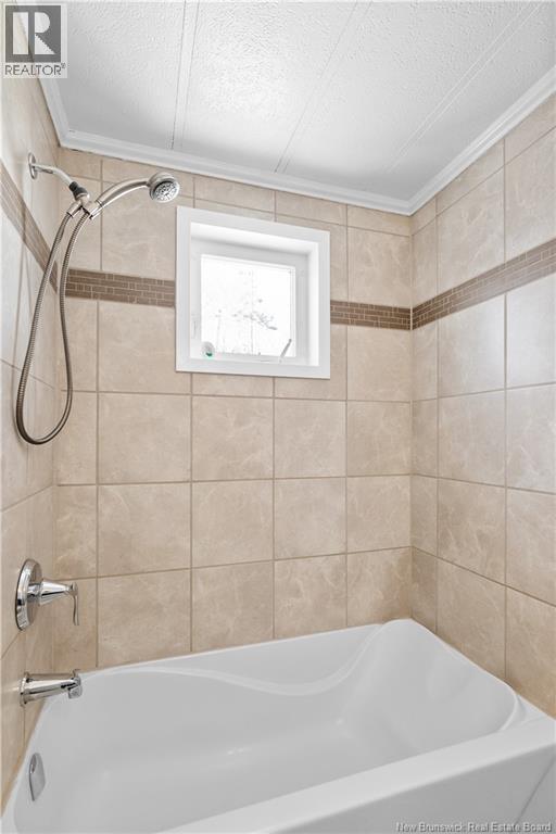 240 Birchgrove, Beresford, New Brunswick  E8K 1G7 - Photo 18 - NB134262