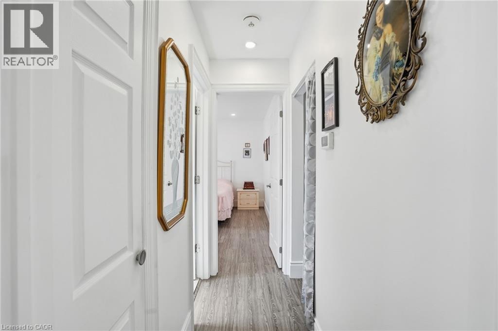 249 West 18th Street, Hamilton, Ontario  L9C 4H1 - Photo 18 - 40827510