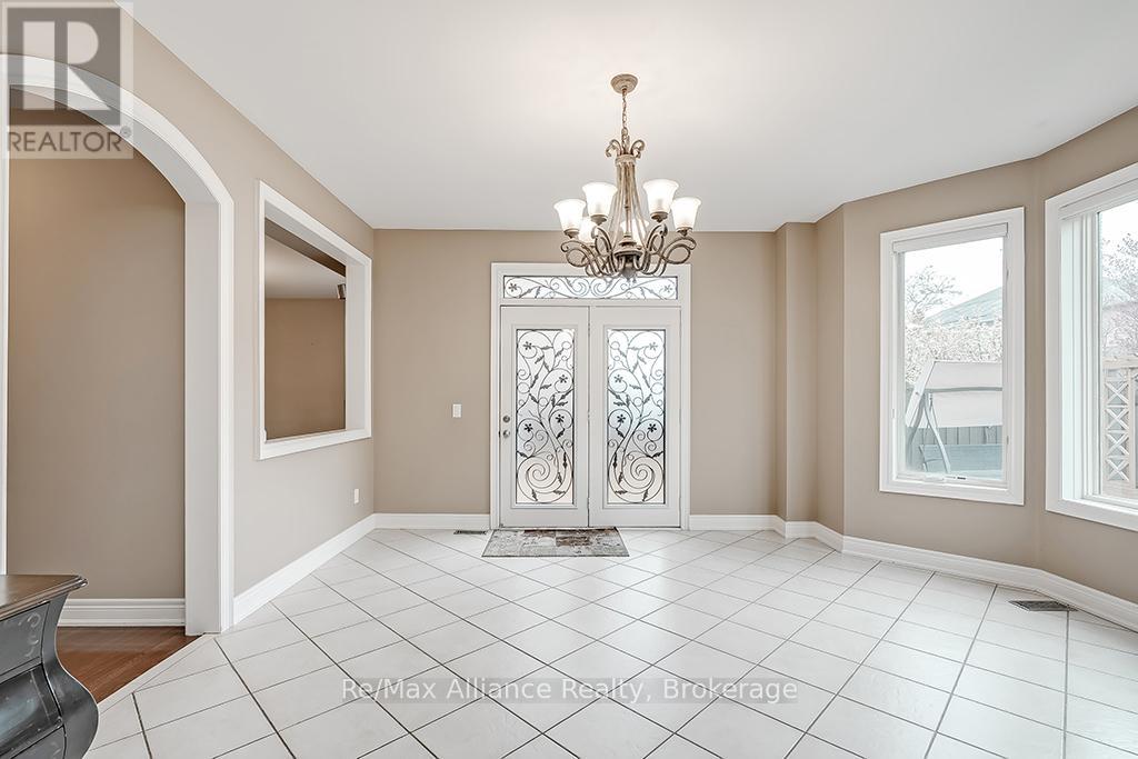 1527 Arrowhead Road, Oakville, Ontario  L6H 7V6 - Photo 16 - W13089076