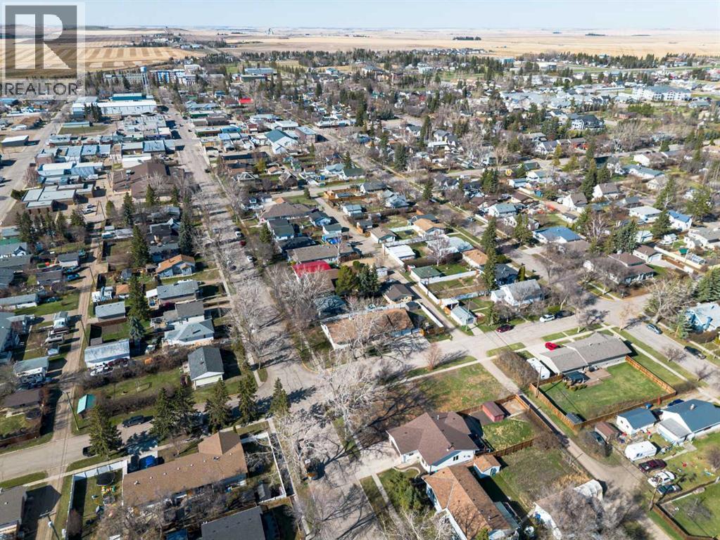 304 4 Avenue Se, Three Hills, Alberta  T0M 2A0 - Photo 10 - A2308459