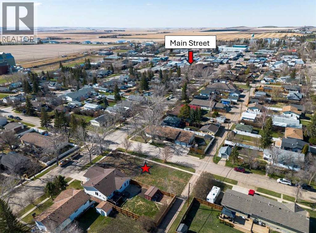 304 4 Avenue Se, Three Hills, Alberta  T0M 2A0 - Photo 5 - A2308459