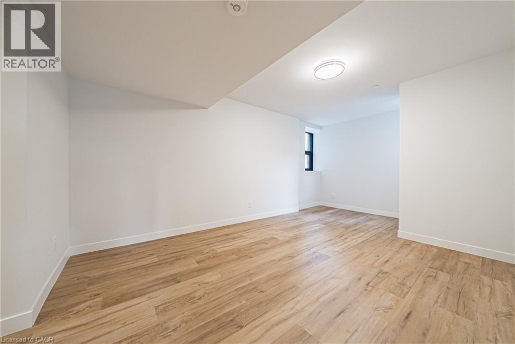 555 Sanatorium Road Unit# 107, Hamilton, Ontario  L9C 2B1 - Photo 14 - 40827501