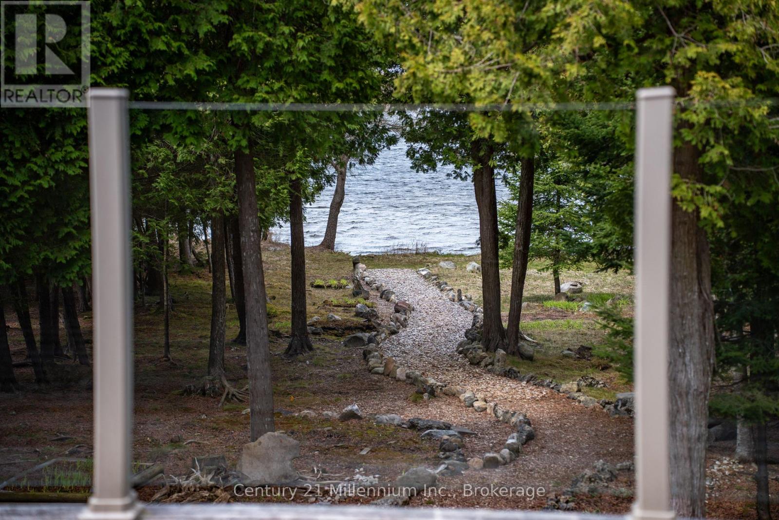 80 Lakewood Country Lane, Northern Bruce Peninsula, Ontario  N0H 1W0 - Photo 11 - X13089300