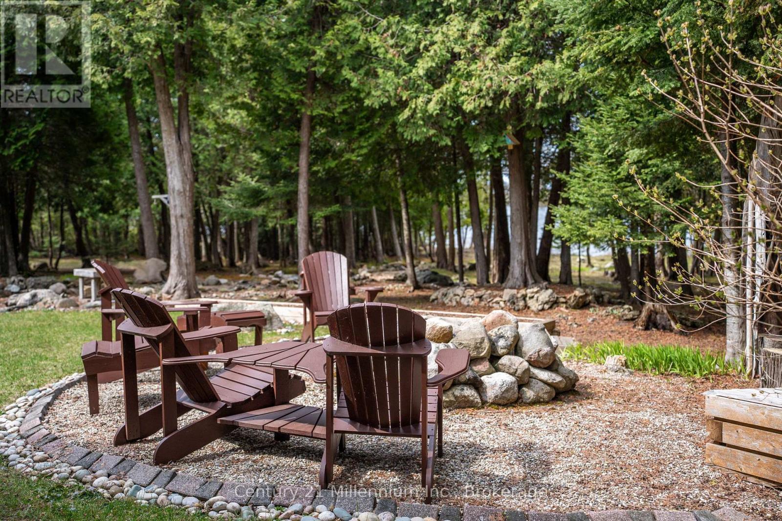 80 Lakewood Country Lane, Northern Bruce Peninsula, Ontario  N0H 1W0 - Photo 15 - X13089300