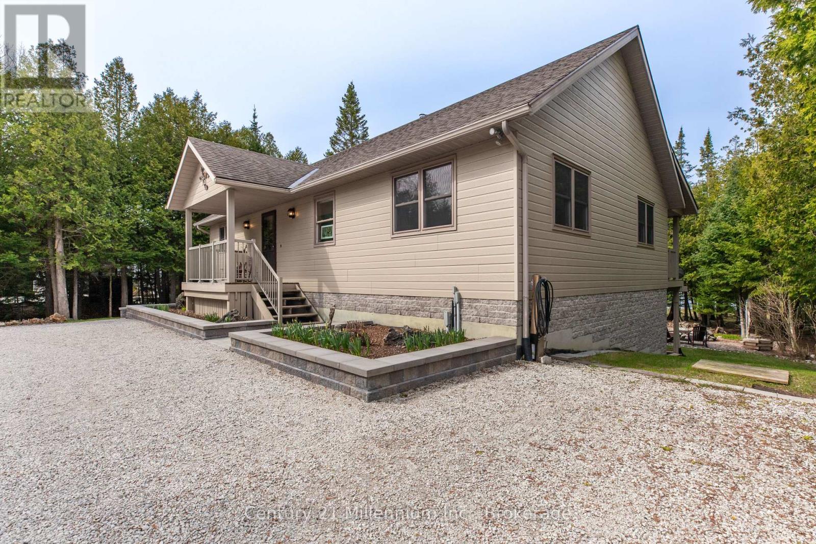 80 Lakewood Country Lane, Northern Bruce Peninsula, Ontario  N0H 1W0 - Photo 17 - X13089300