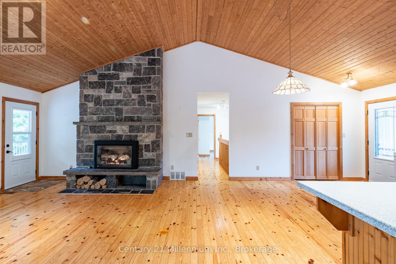 80 Lakewood Country Lane, Northern Bruce Peninsula, Ontario  N0H 1W0 - Photo 20 - X13089300