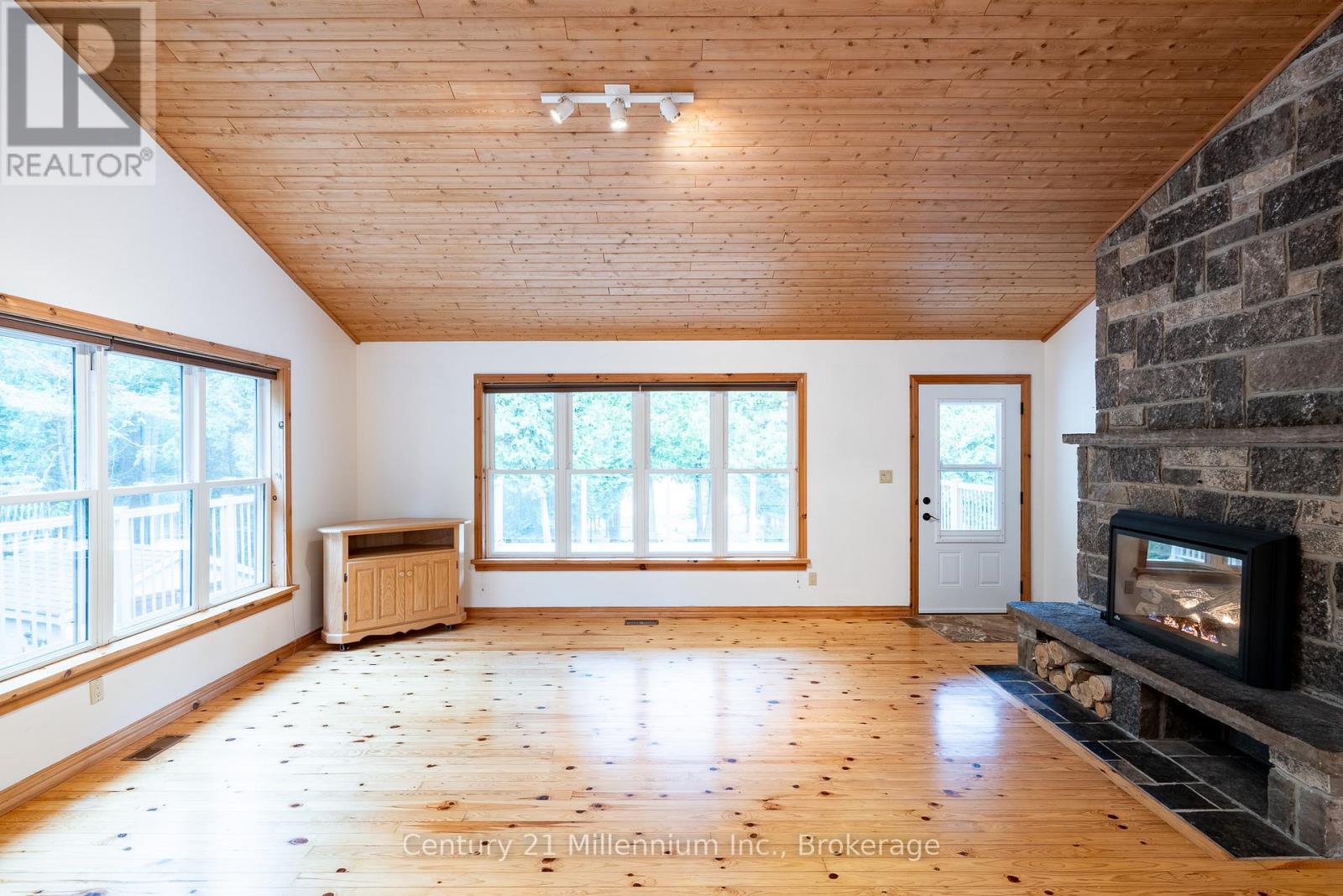 80 Lakewood Country Lane, Northern Bruce Peninsula, Ontario  N0H 1W0 - Photo 23 - X13089300