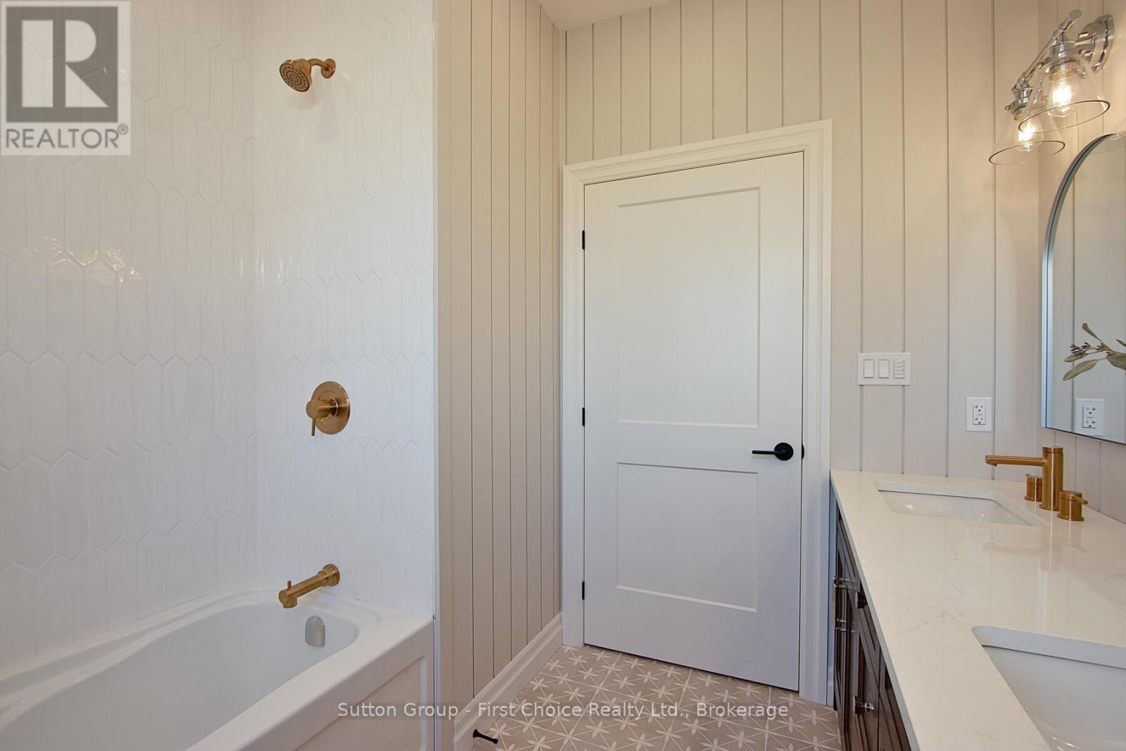 73588 Irene Crescent, Bluewater, Ontario  N0M 2T0 - Photo 25 - X13089384