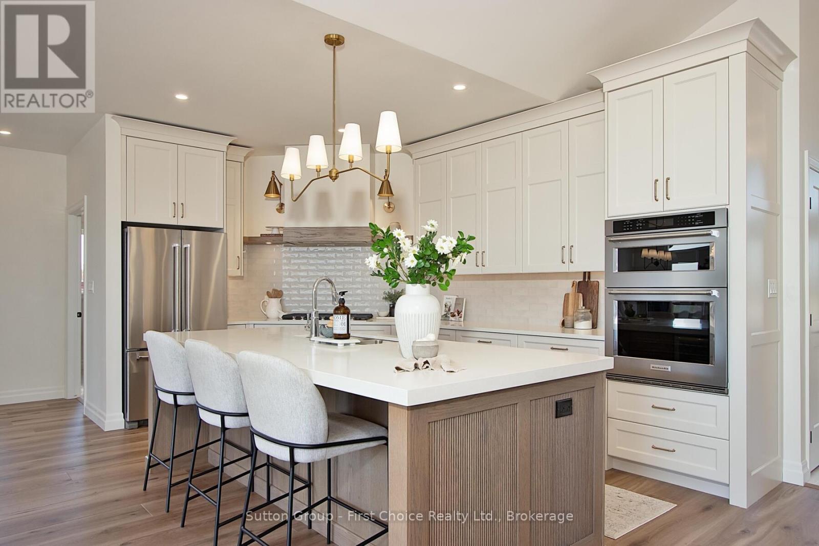 73588 Irene Crescent, Bluewater, Ontario  N0M 2T0 - Photo 7 - X13089384