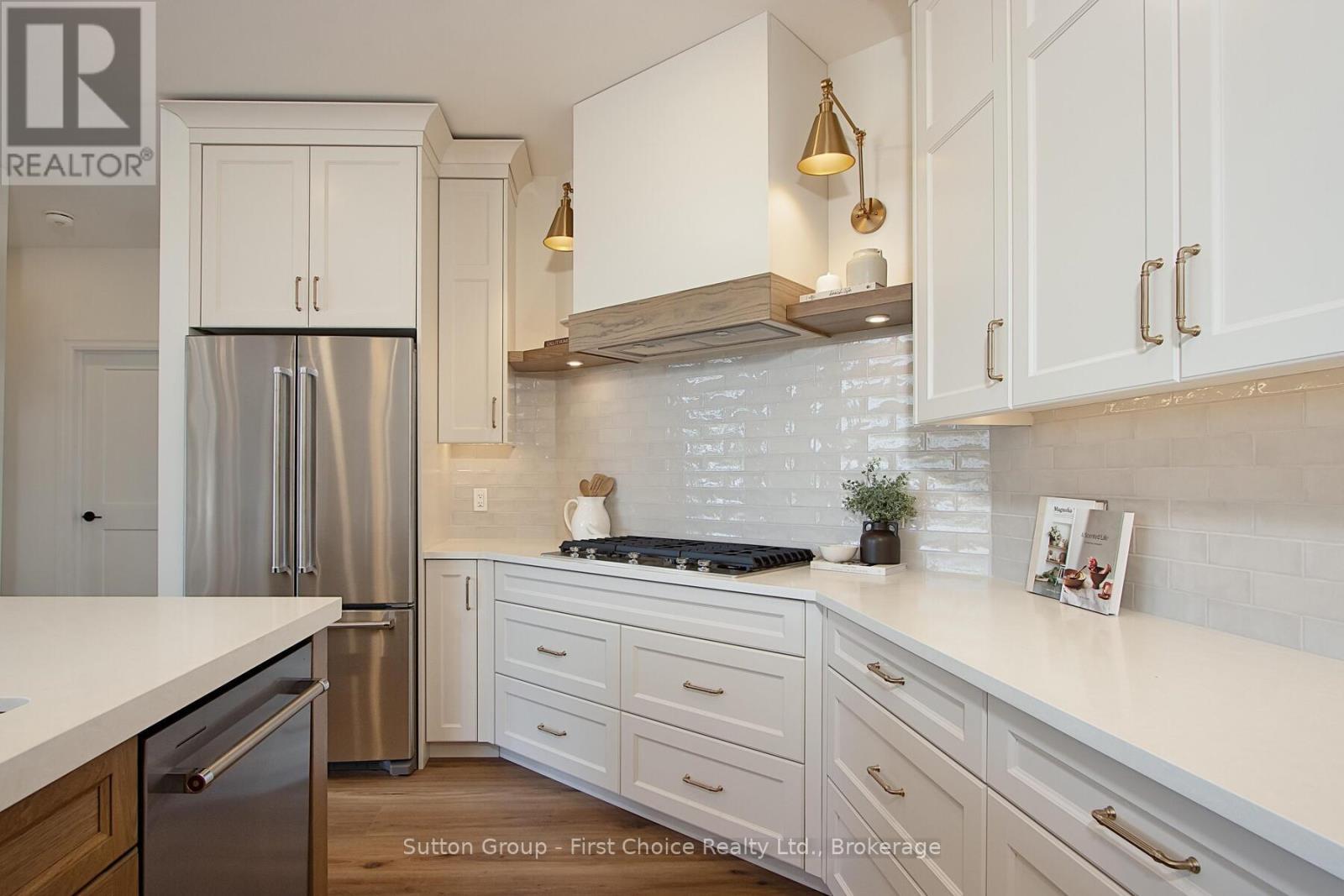 73588 Irene Crescent, Bluewater, Ontario  N0M 2T0 - Photo 8 - X13089384