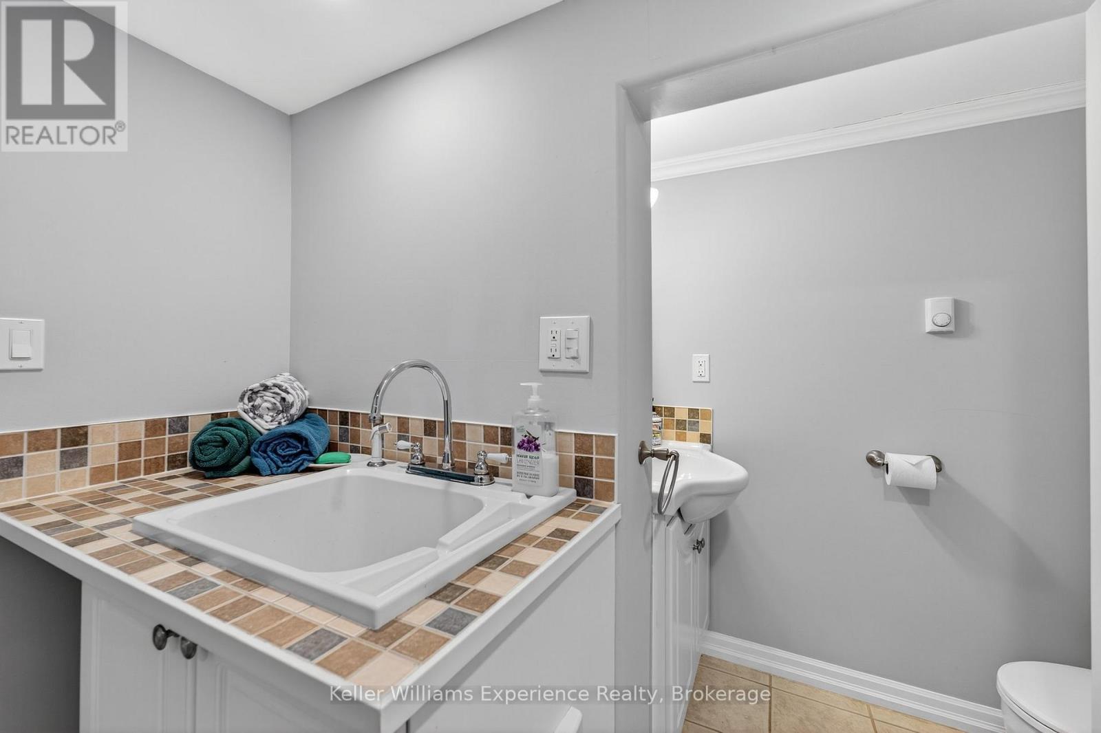 1236 Golden Beach Road, Bracebridge, Ontario  P1L 1W8 - Photo 16 - X13089408