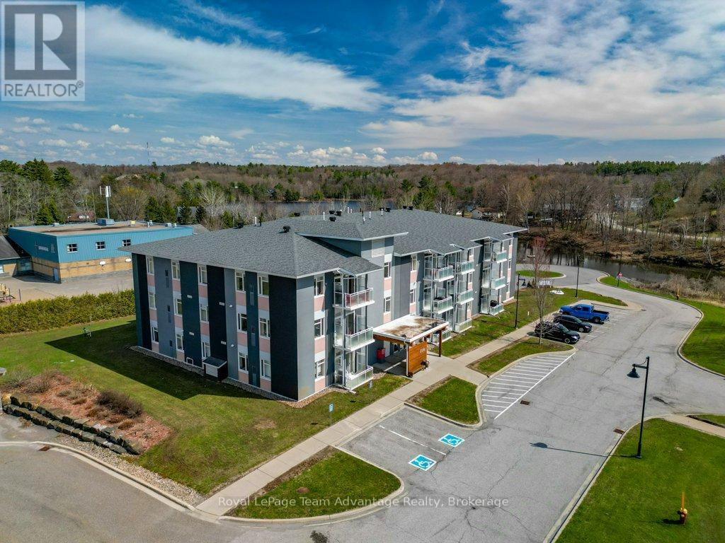 301 - 20a Silver Birch Court, Parry Sound, Ontario  P2A 0A7 - Photo 2 - X13089452