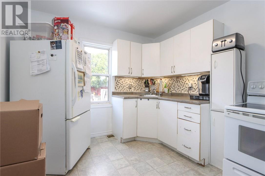 238 Seventh Avenue, Lively, Ontario  P3Y 1M5 - Photo 3 - 2127232