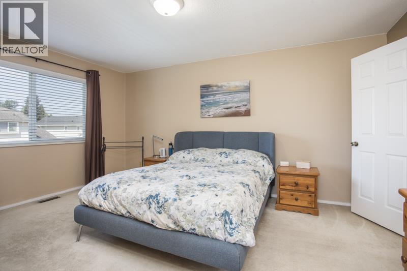 12181 Chestnut Crescent, Pitt Meadows, British Columbia  V3Y 2C8 - Photo 6 - R3120102