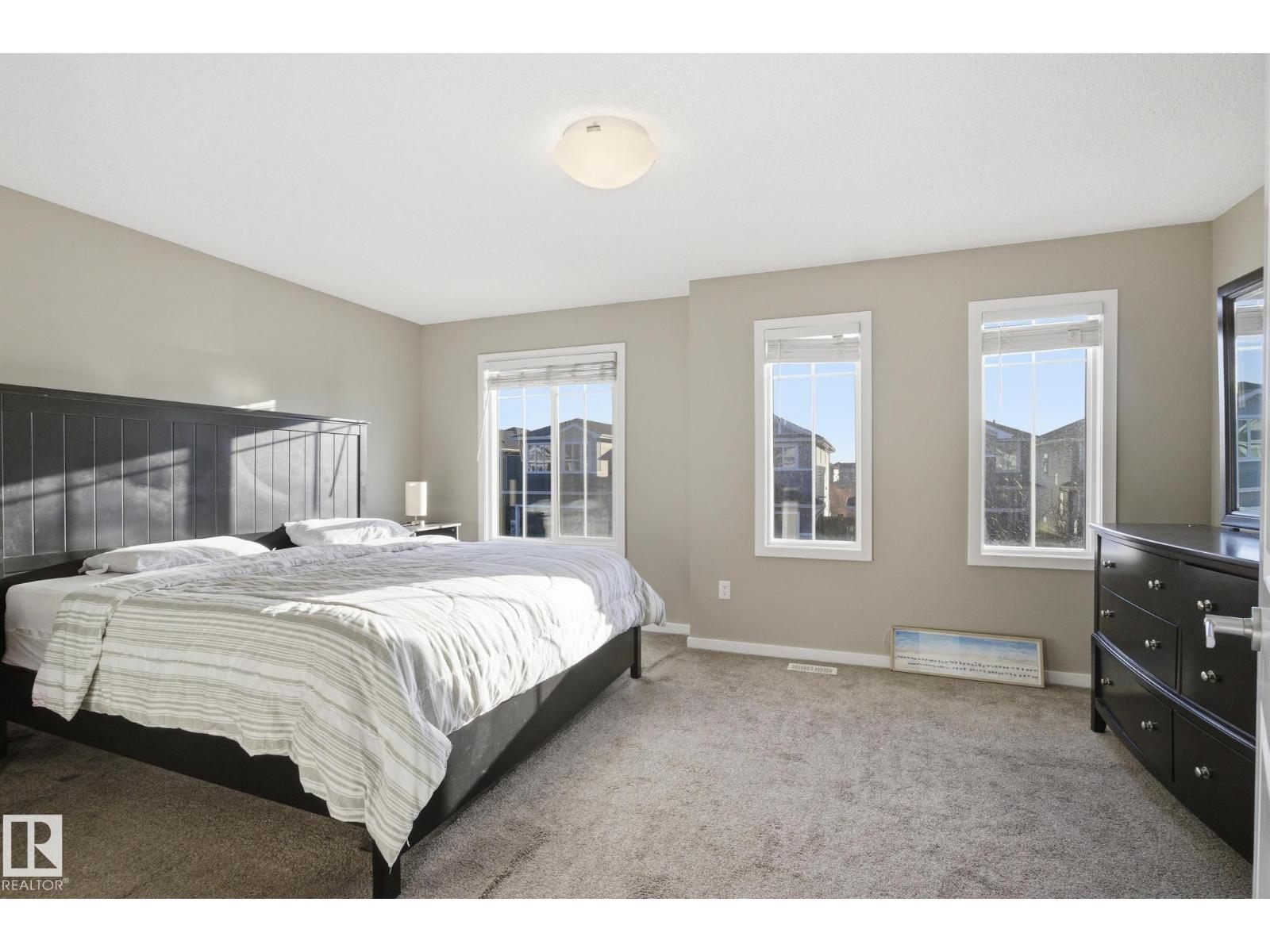 893 Ebbers Cr Nw Nw, Edmonton, Alberta  T5Y 3V1 - Photo 12 - E4485939