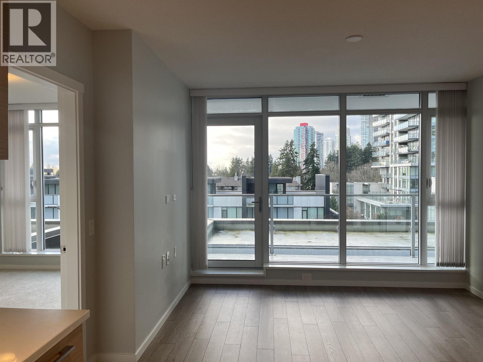 402 6700 Dunblane Avenue, Burnaby, British Columbia  V5H 0J3 - Photo 2 - R3120078