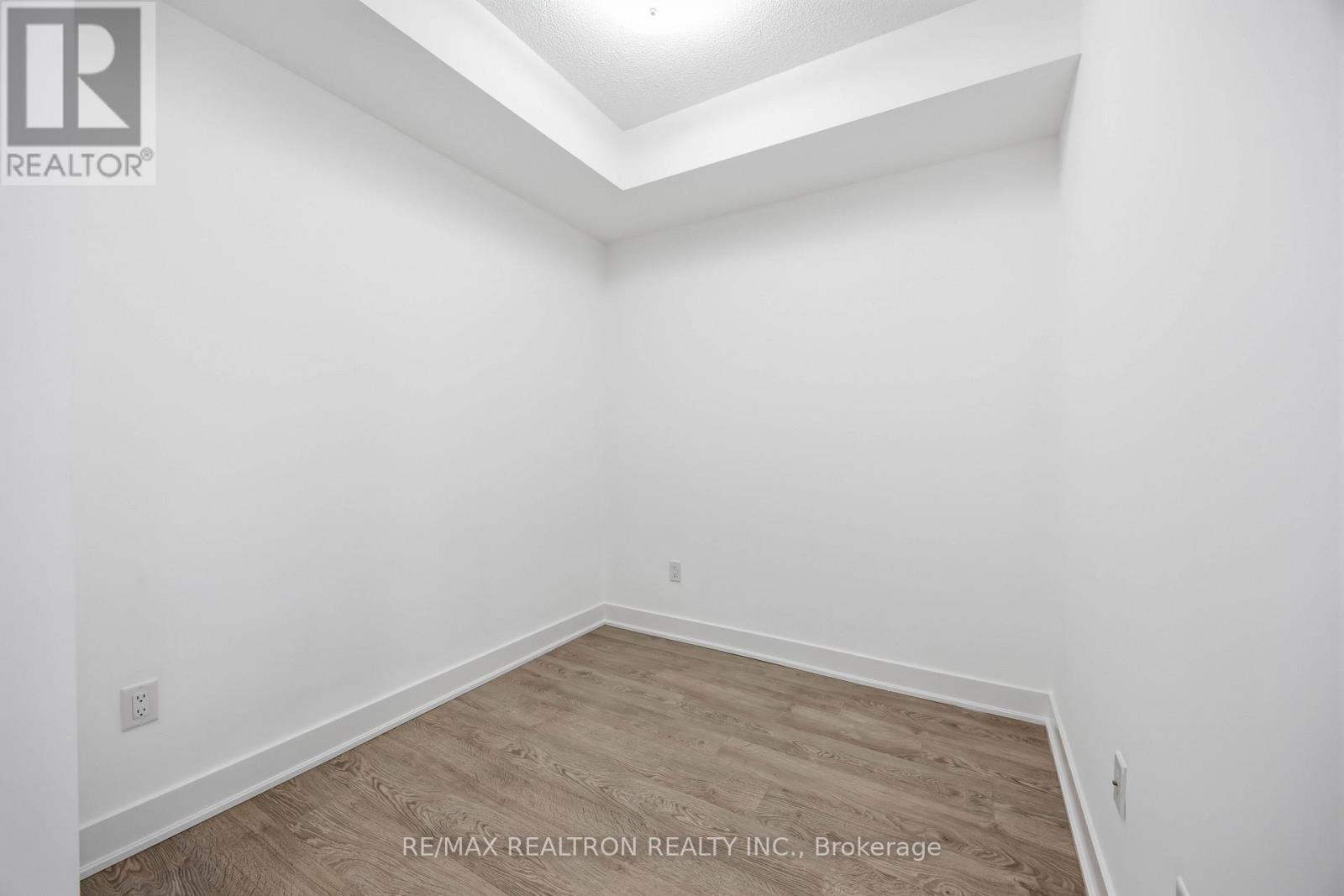 1501 - 30 Roehampton Avenue, Toronto, Ontario  M4P 0B9 - Photo 17 - C13089274