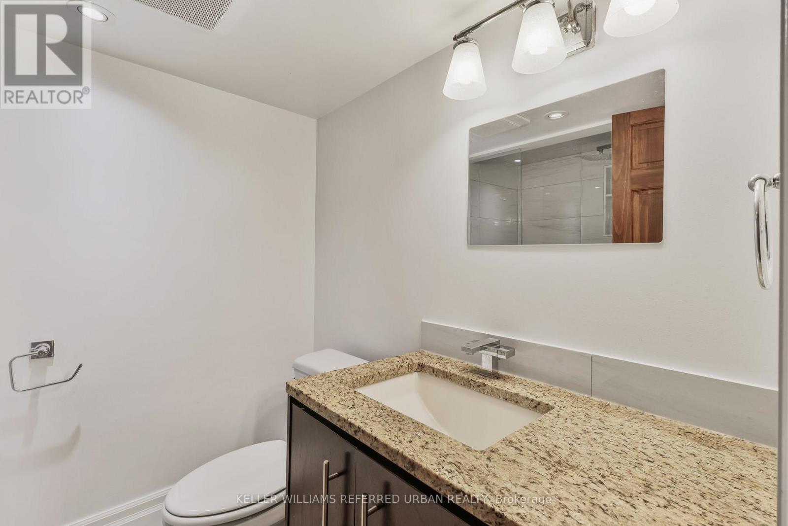Lower - 25 Carscadden Drive, Toronto, Ontario  M2R 2A6 - Photo 8 - C13089284