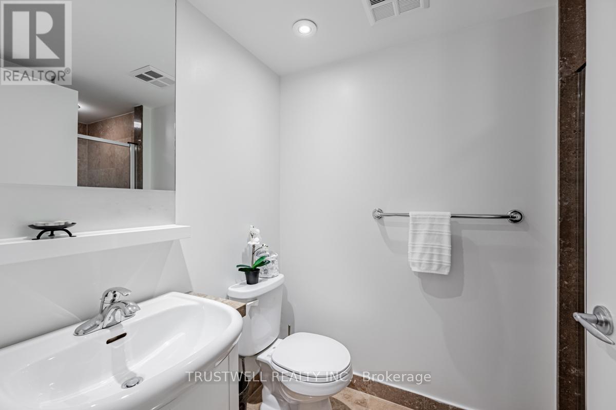 511 - 208 Queens Quay W, Toronto, Ontario  M5J 2Y5 - Photo 15 - C13089286