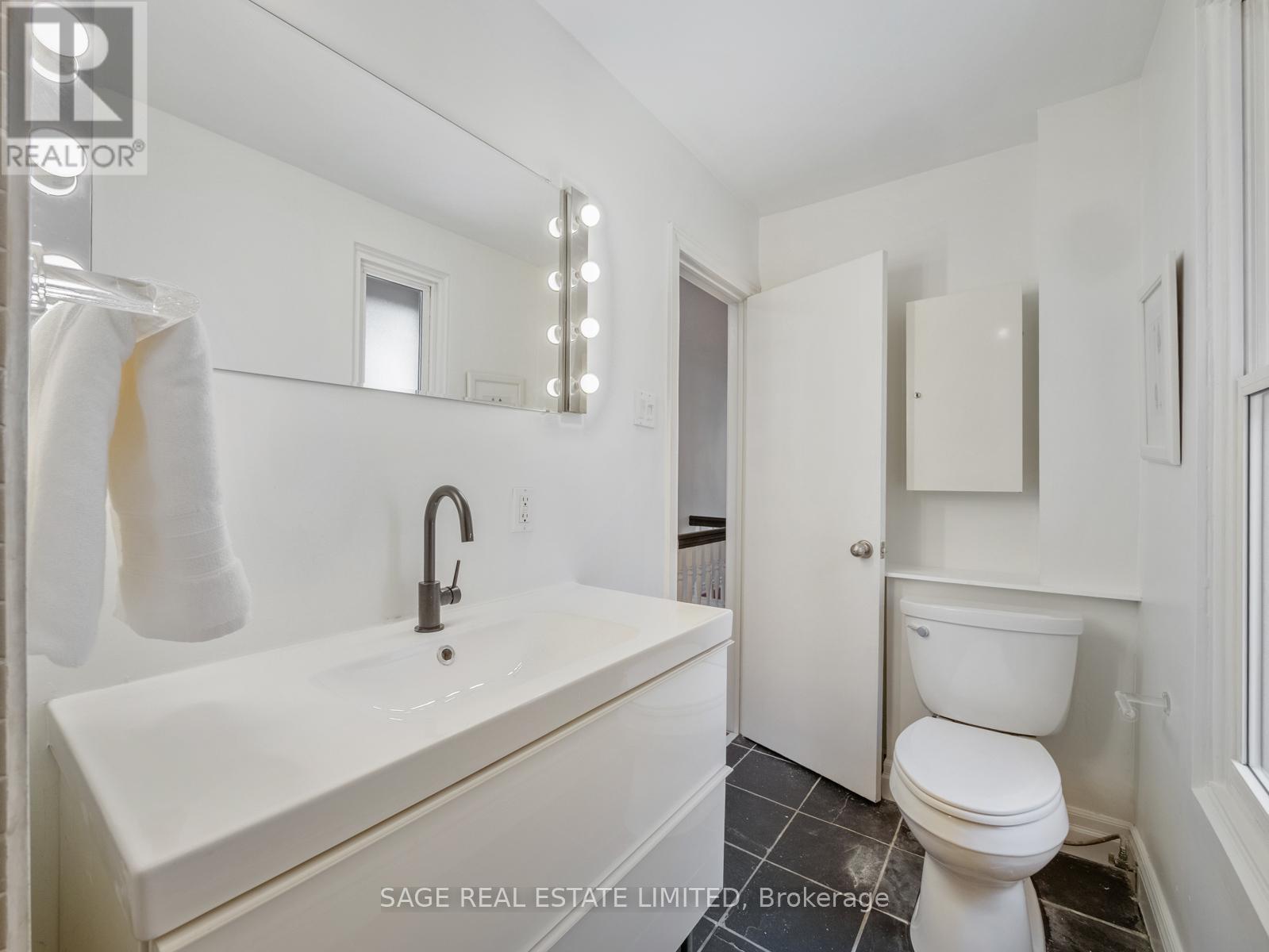 45 Shirley Street, Toronto, Ontario  M6K 1S8 - Photo 26 - C13089334