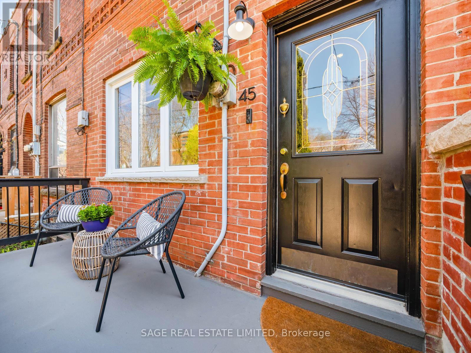45 Shirley Street, Toronto, Ontario  M6K 1S8 - Photo 3 - C13089334