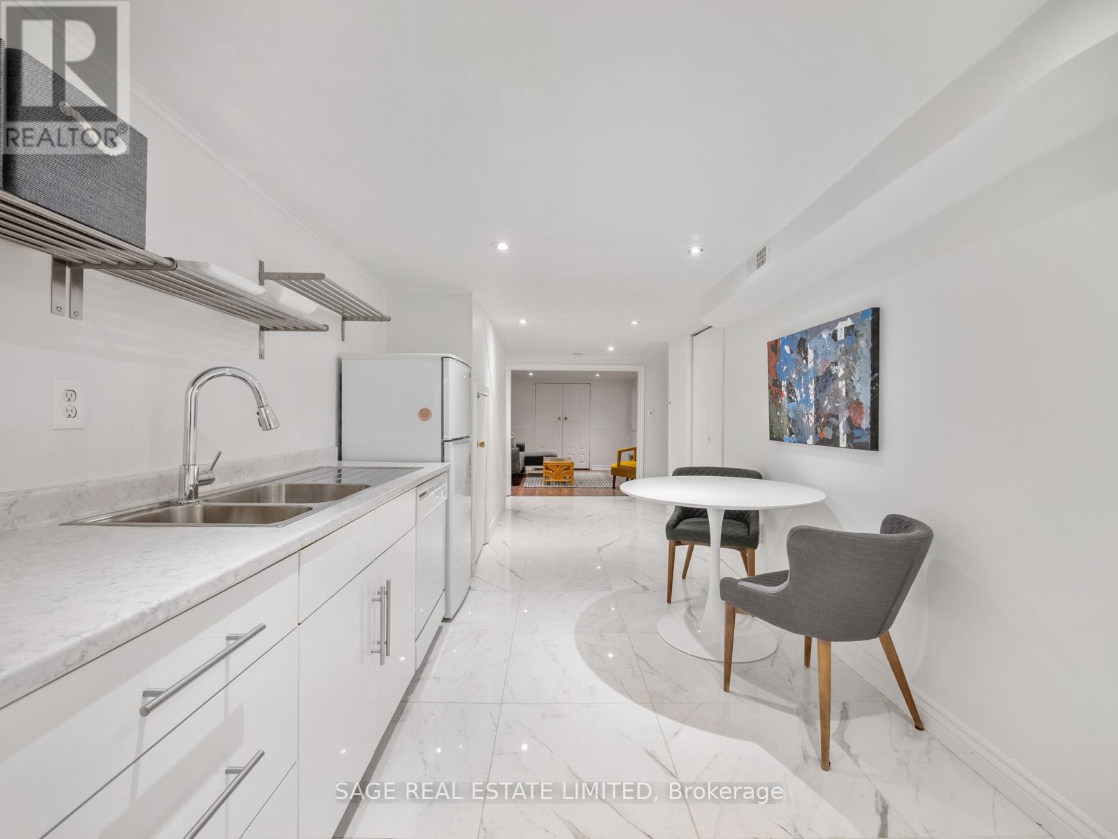 45 Shirley Street, Toronto, Ontario  M6K 1S8 - Photo 32 - C13089334