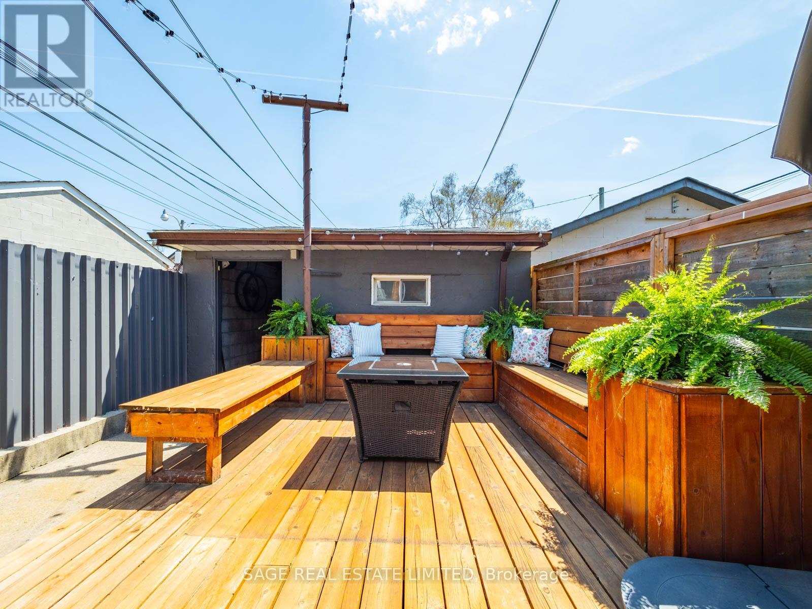45 Shirley Street, Toronto, Ontario  M6K 1S8 - Photo 40 - C13089334