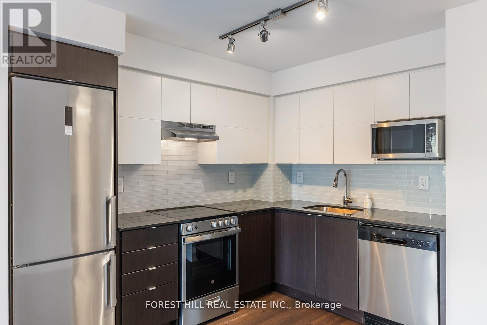 423 - 120 Varna Drive, Toronto, Ontario  M6A 0B3 - Photo 8 - C13089412