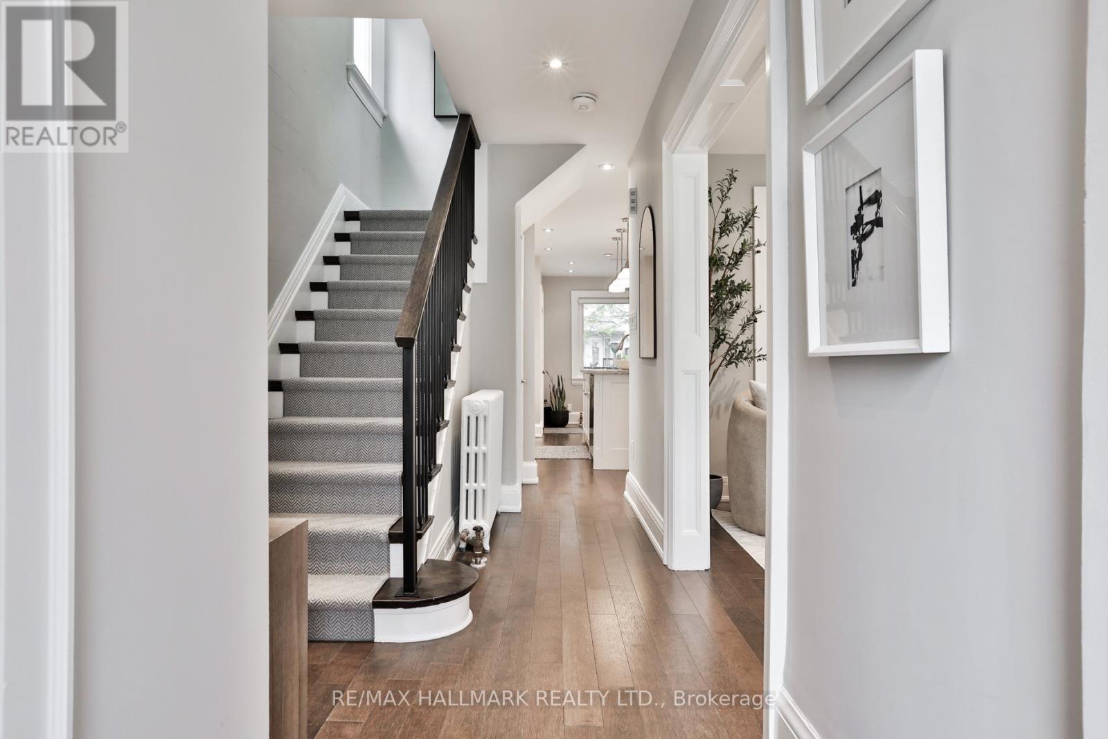 151 Chiltern Hill Road, Toronto, Ontario  M6C 3C3 - Photo 18 - C13089454