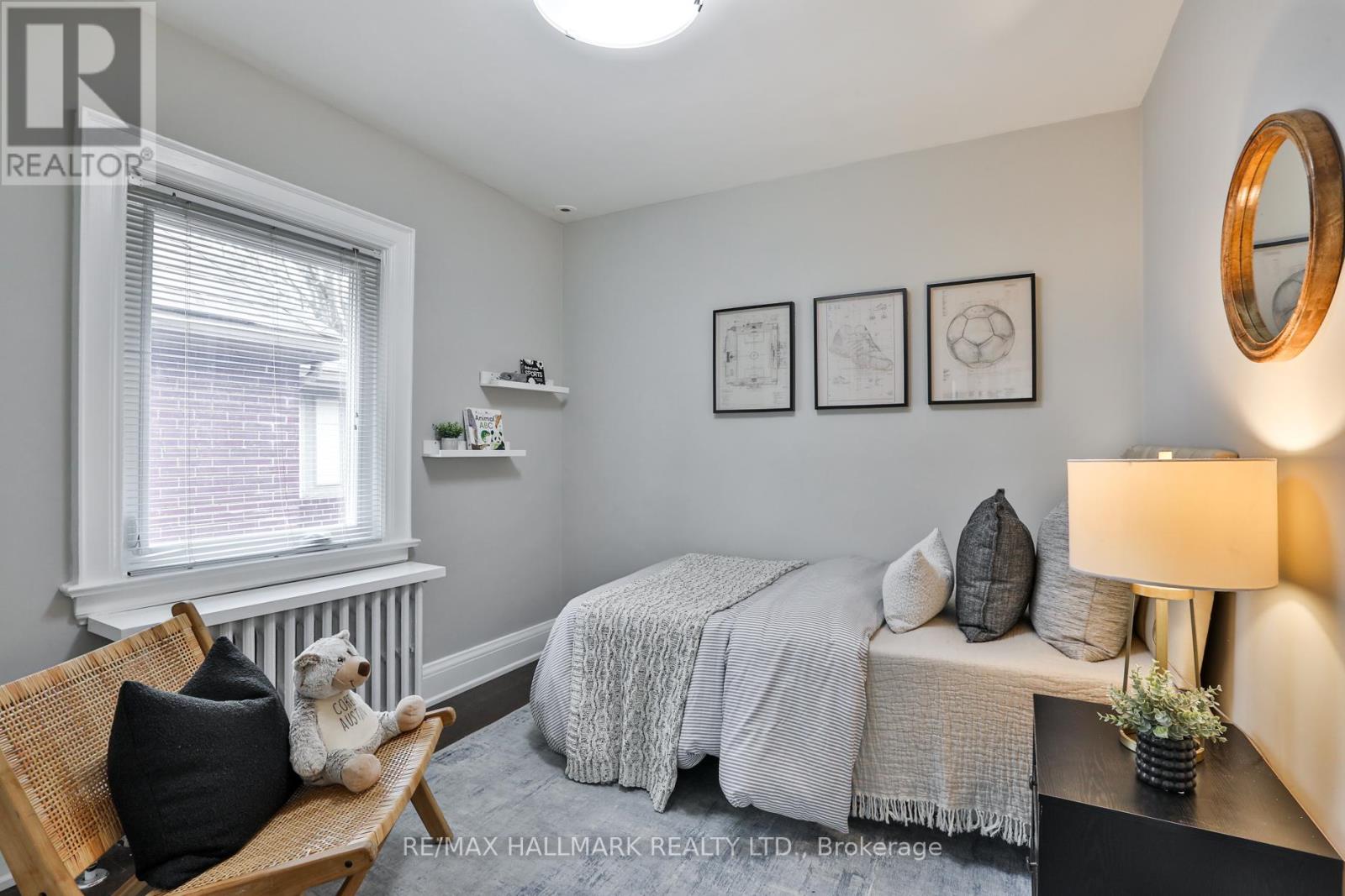 151 Chiltern Hill Road, Toronto, Ontario  M6C 3C3 - Photo 26 - C13089454
