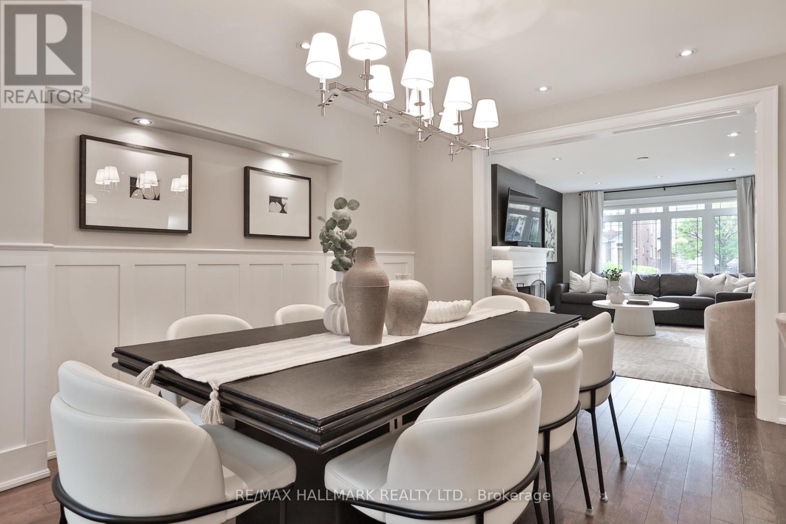 151 Chiltern Hill Road, Toronto, Ontario  M6C 3C3 - Photo 7 - C13089454
