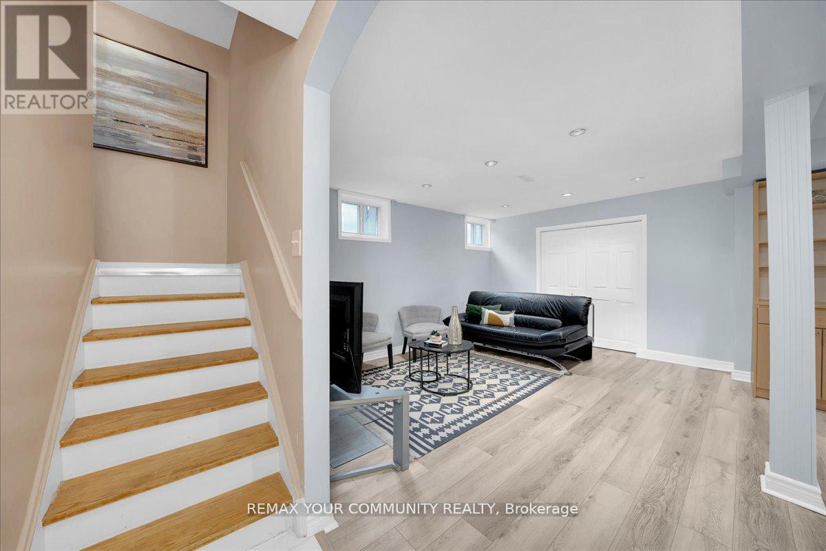 38 Goodless Court, Toronto, Ontario  M1B 1A1 - Photo 24 - E13089446