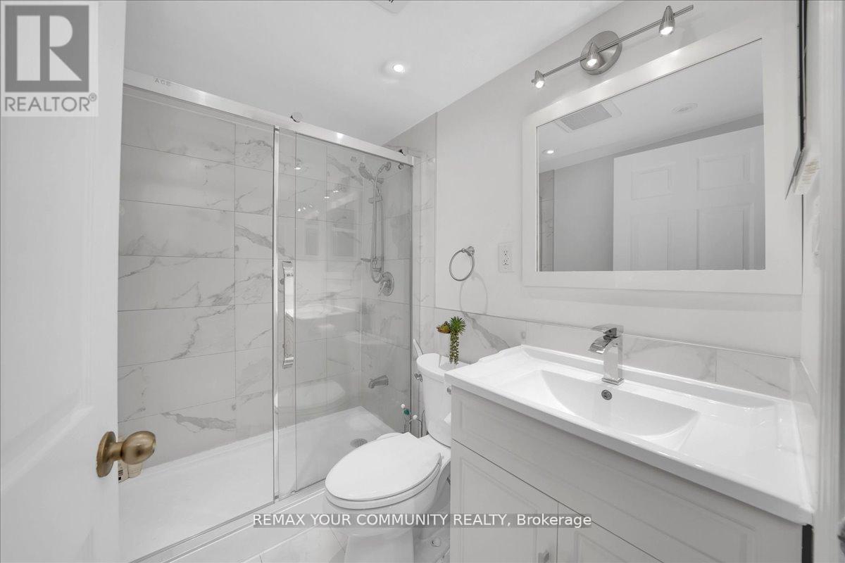 38 Goodless Court, Toronto, Ontario  M1B 1A1 - Photo 25 - E13089446