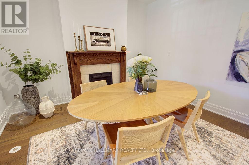 39 Dixon Avenue, Toronto, Ontario  M4L 1N4 - Photo 10 - E13089460