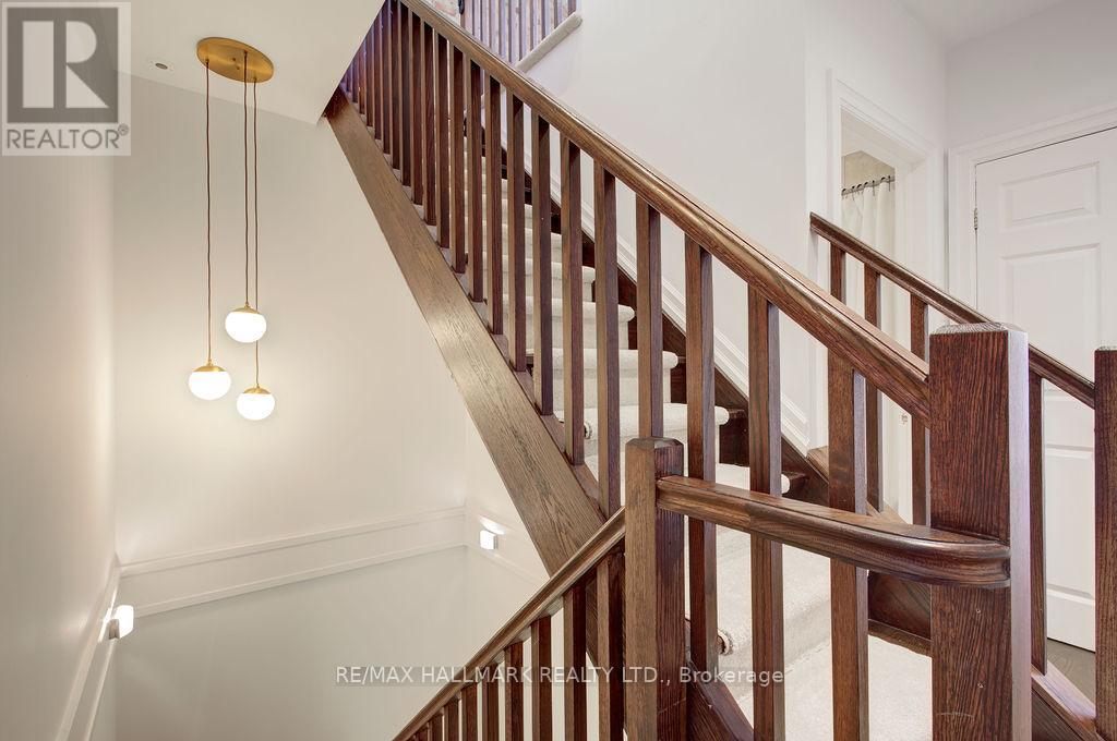 39 Dixon Avenue, Toronto, Ontario  M4L 1N4 - Photo 29 - E13089460