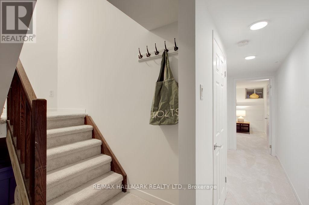 39 Dixon Avenue, Toronto, Ontario  M4L 1N4 - Photo 39 - E13089460