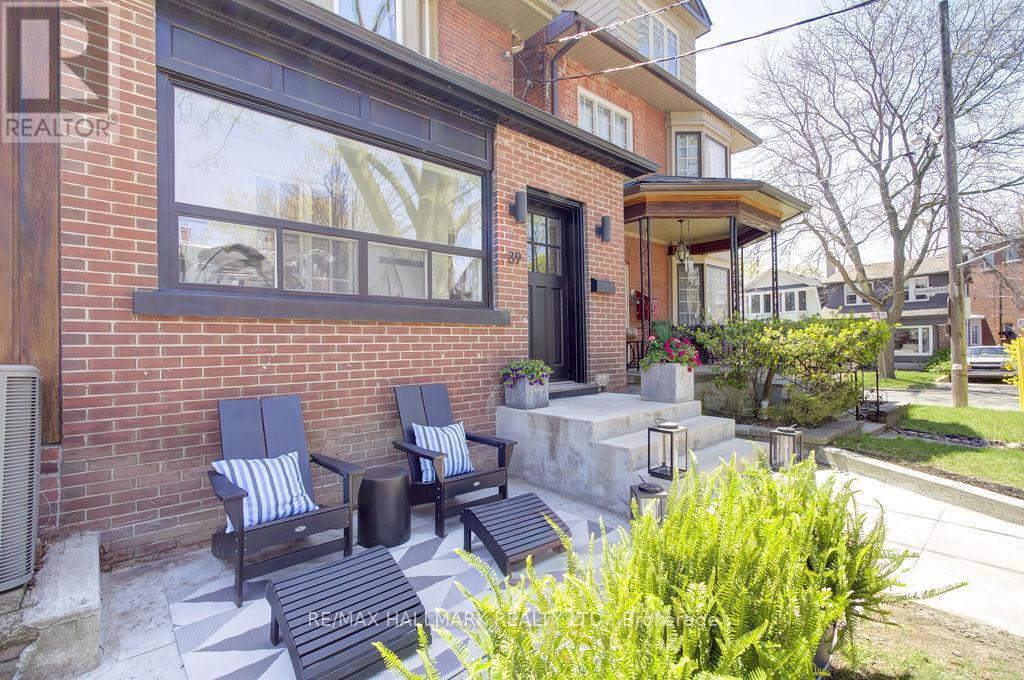 39 Dixon Avenue, Toronto, Ontario  M4L 1N4 - Photo 4 - E13089460