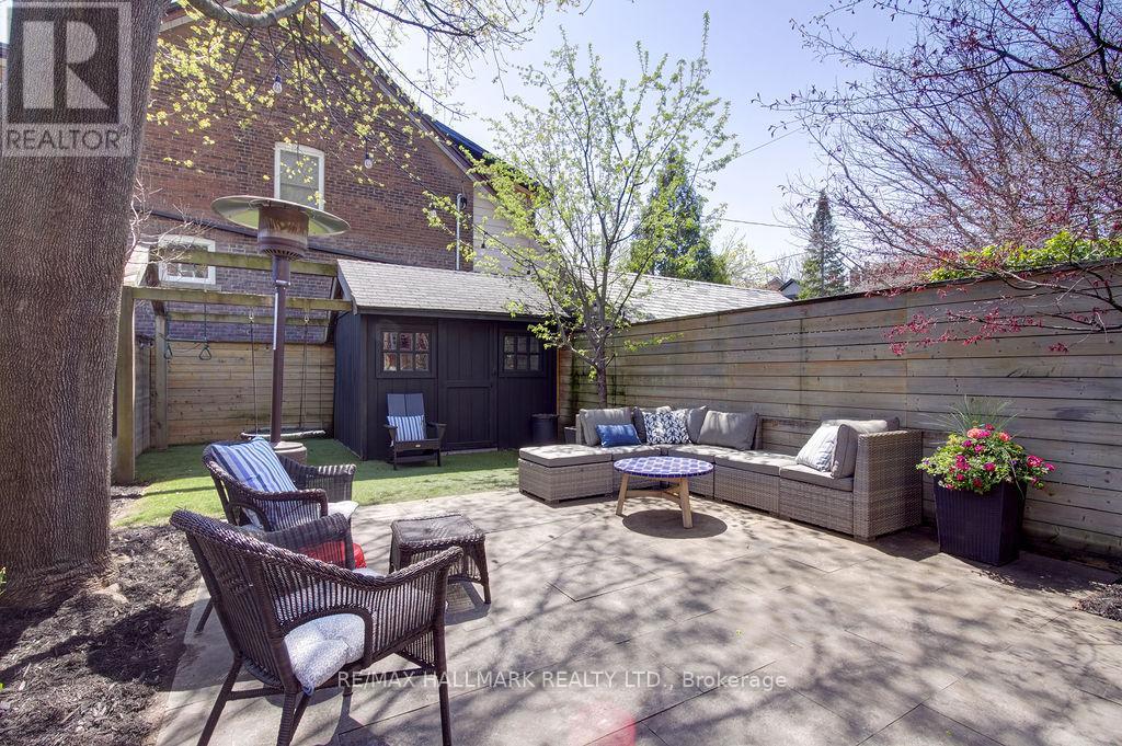 39 Dixon Avenue, Toronto, Ontario  M4L 1N4 - Photo 41 - E13089460