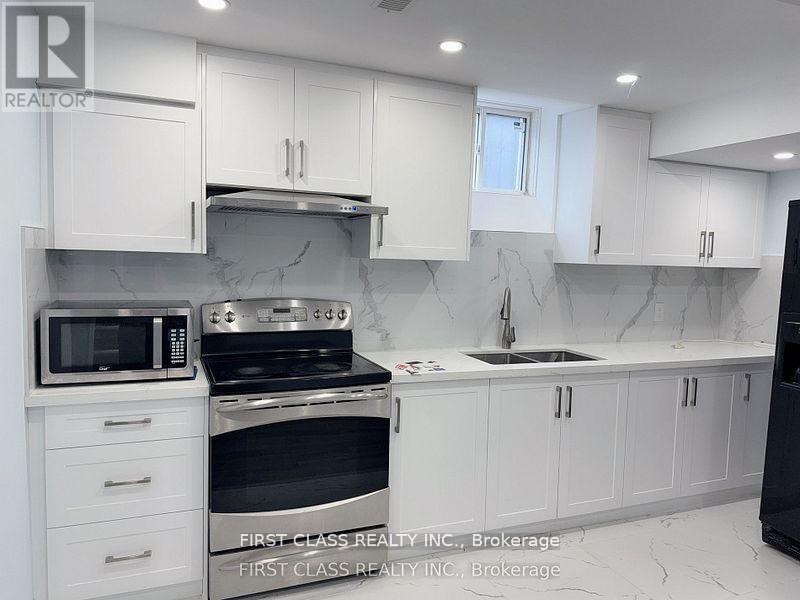 44 Whippletree Drive, East Gwillimbury, Ontario  L9N 0X1 - Photo 2 - N13089344