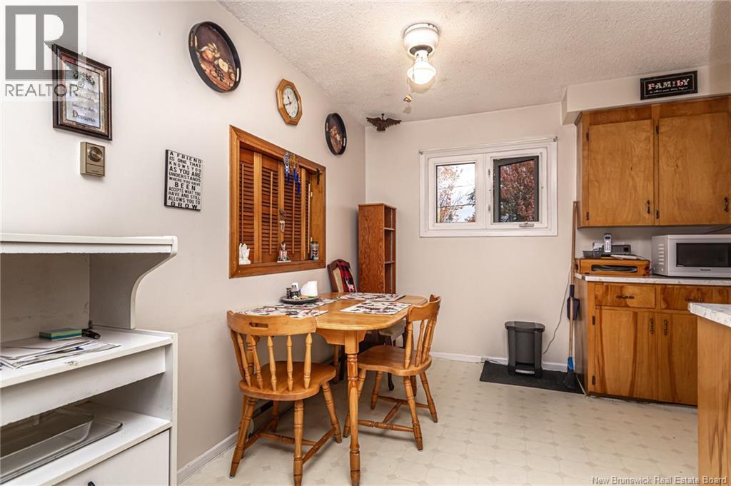 278 Barton Crescent, Fredericton, New Brunswick  E3A 5A6 - Photo 10 - NB138432